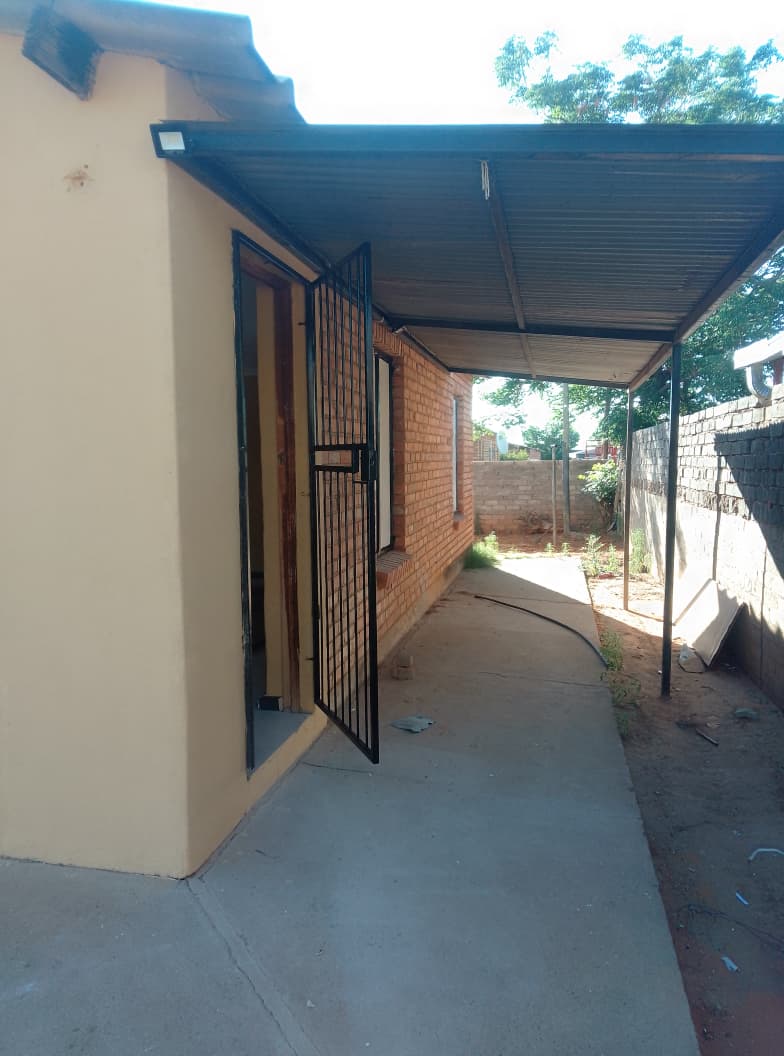 2 Bedroom Property for Sale in Roodepan Northern Cape